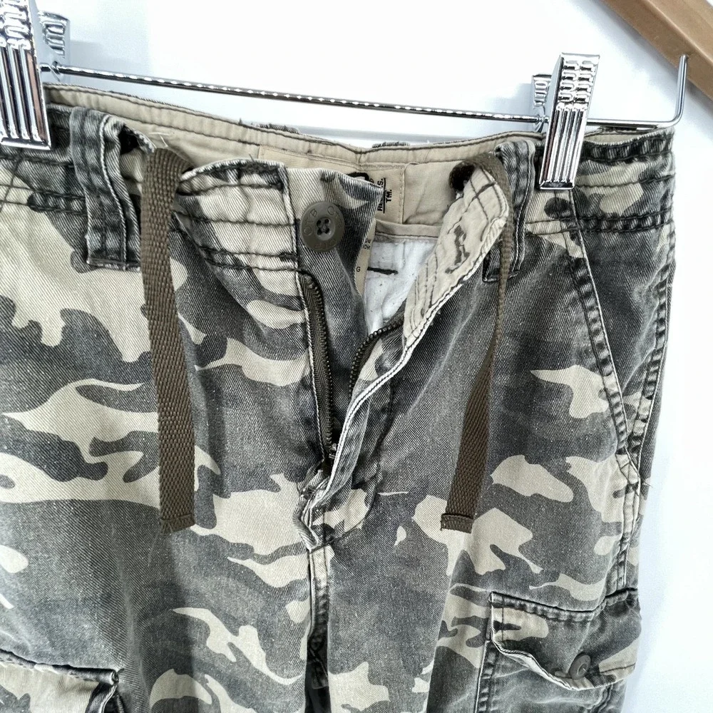 Vtg One Tuff Brand OTB Camo Cargo Pants Boys Youth 12 Hunting Grunge 24